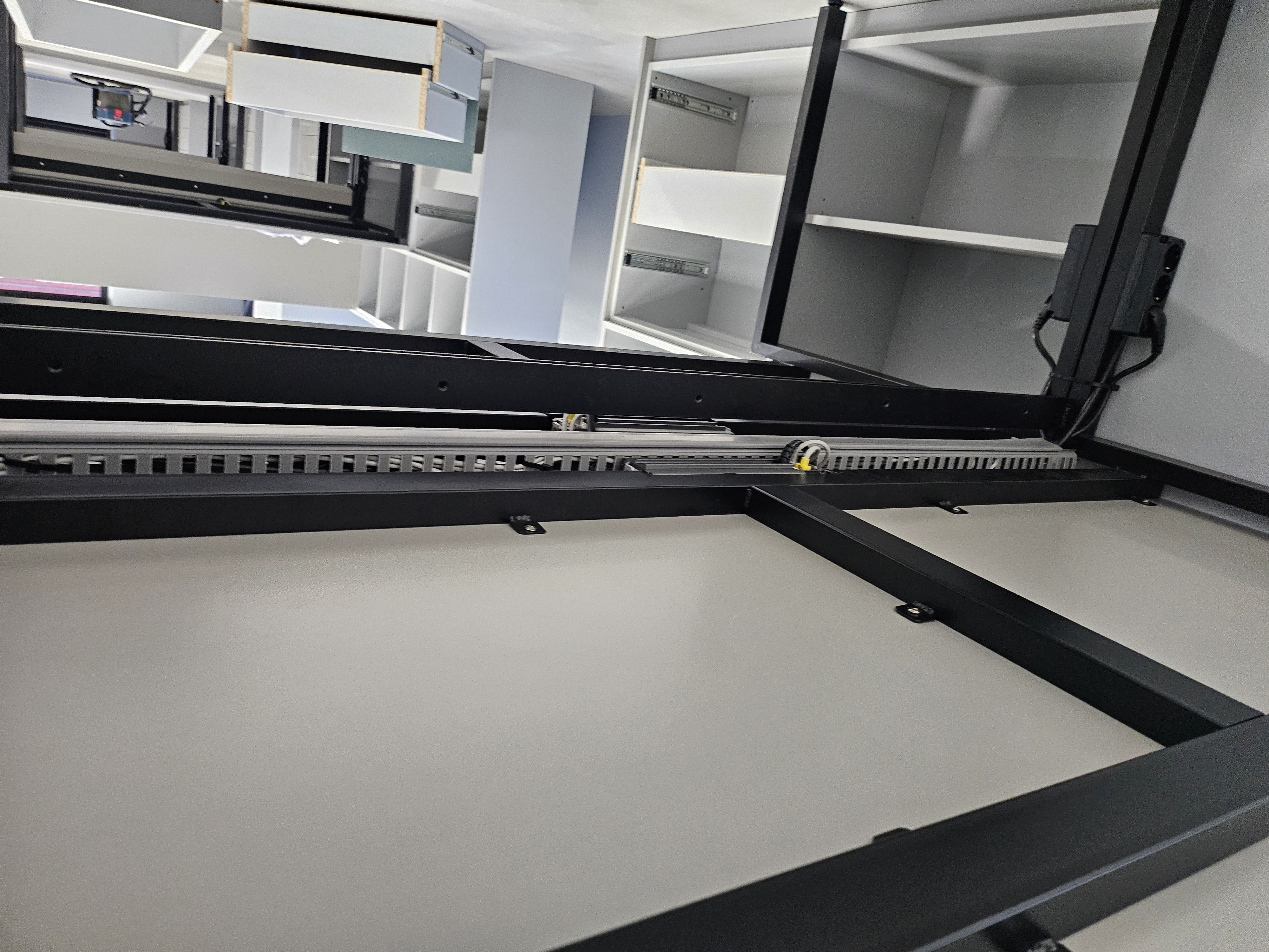 사당 업무용 사무실에서 책상마다 랜공사 받은 후기입니다!